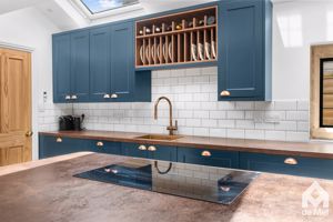 Photo 24- click for photo gallery